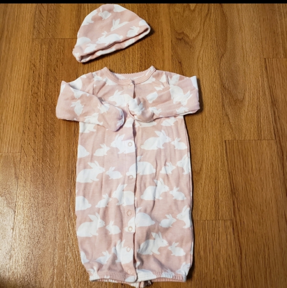 Carter's baby sleep sack/jumper with hat